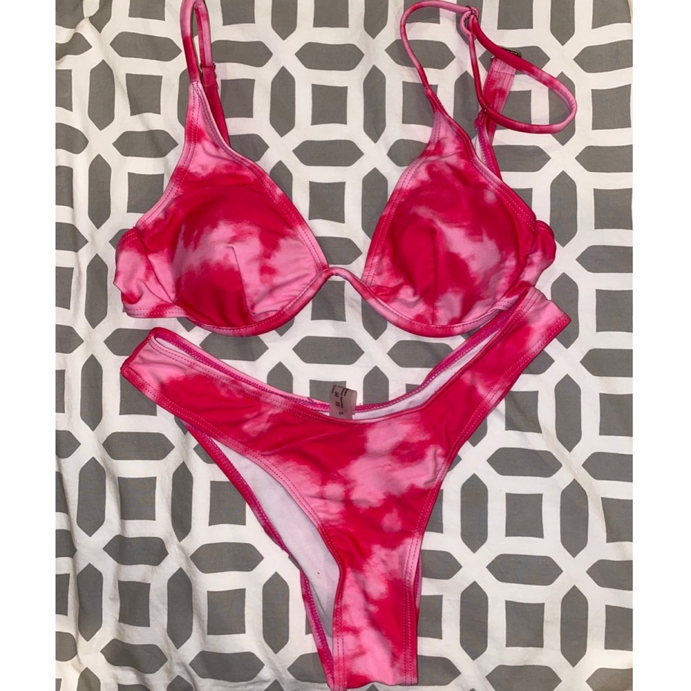 NEW SHEIN swimsuit! Pink Tie dye Size S!!!